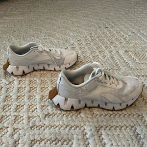 Reebox White Sneakers